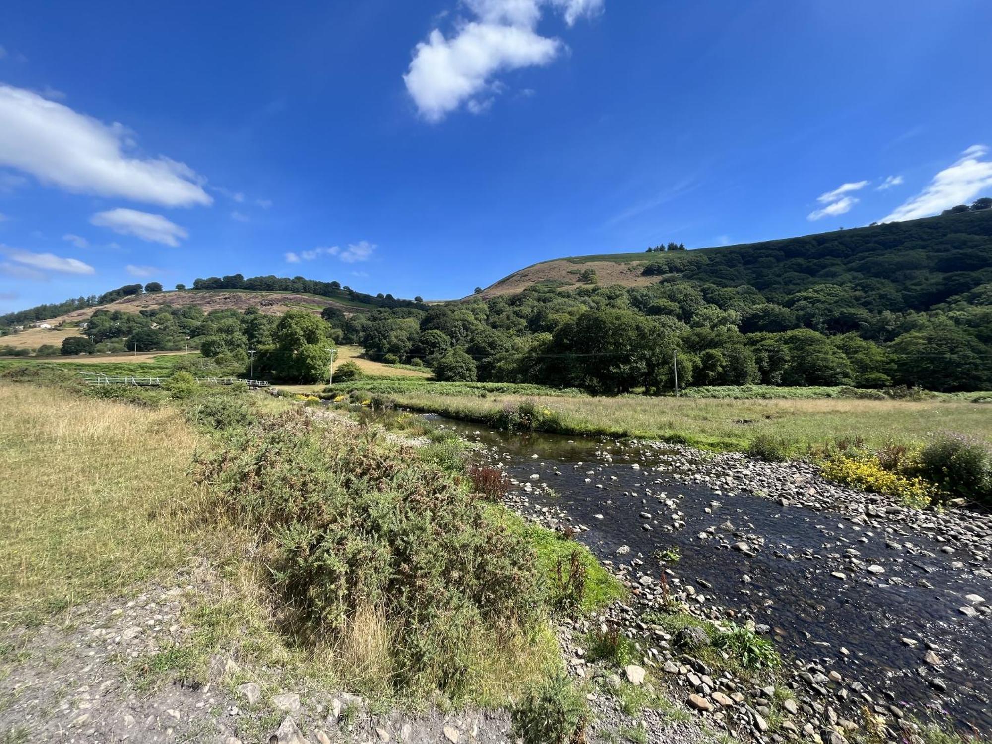 Attenborough Cottage - 2 Bedroom Cottage Tredegar Quarto foto